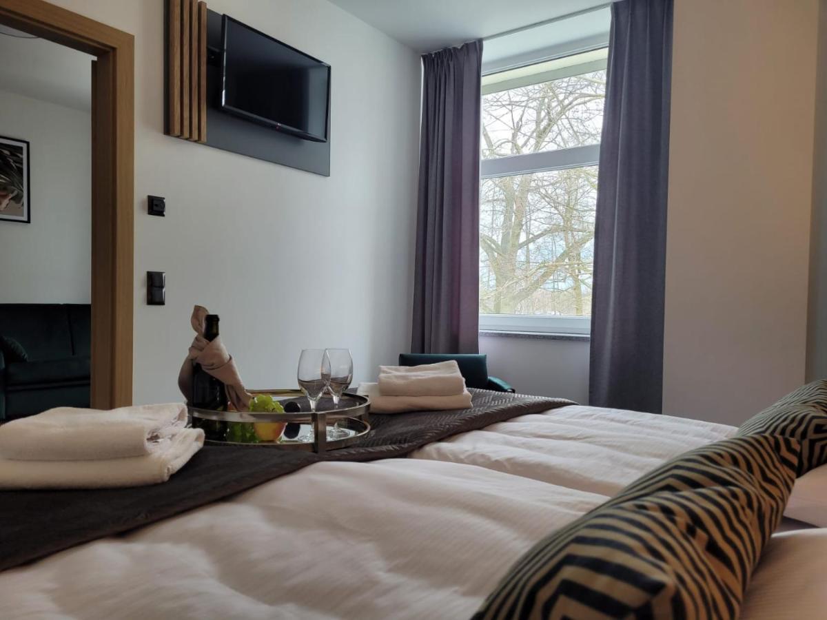 Kolonowskie Good Sleep Bed & Breakfast エクステリア 写真
